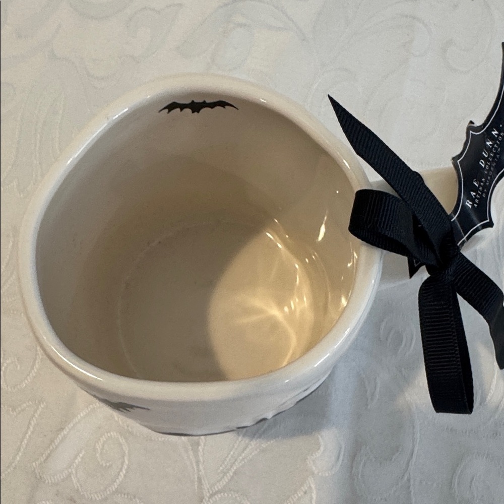 🎃 Rae Dunn Halloween Mug - Picture 6 of 8